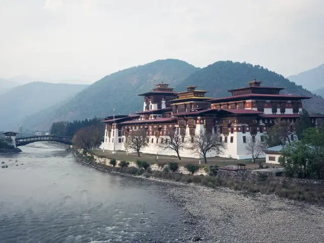 15 Days Sikkim and Bhutan tour with Darjeeling